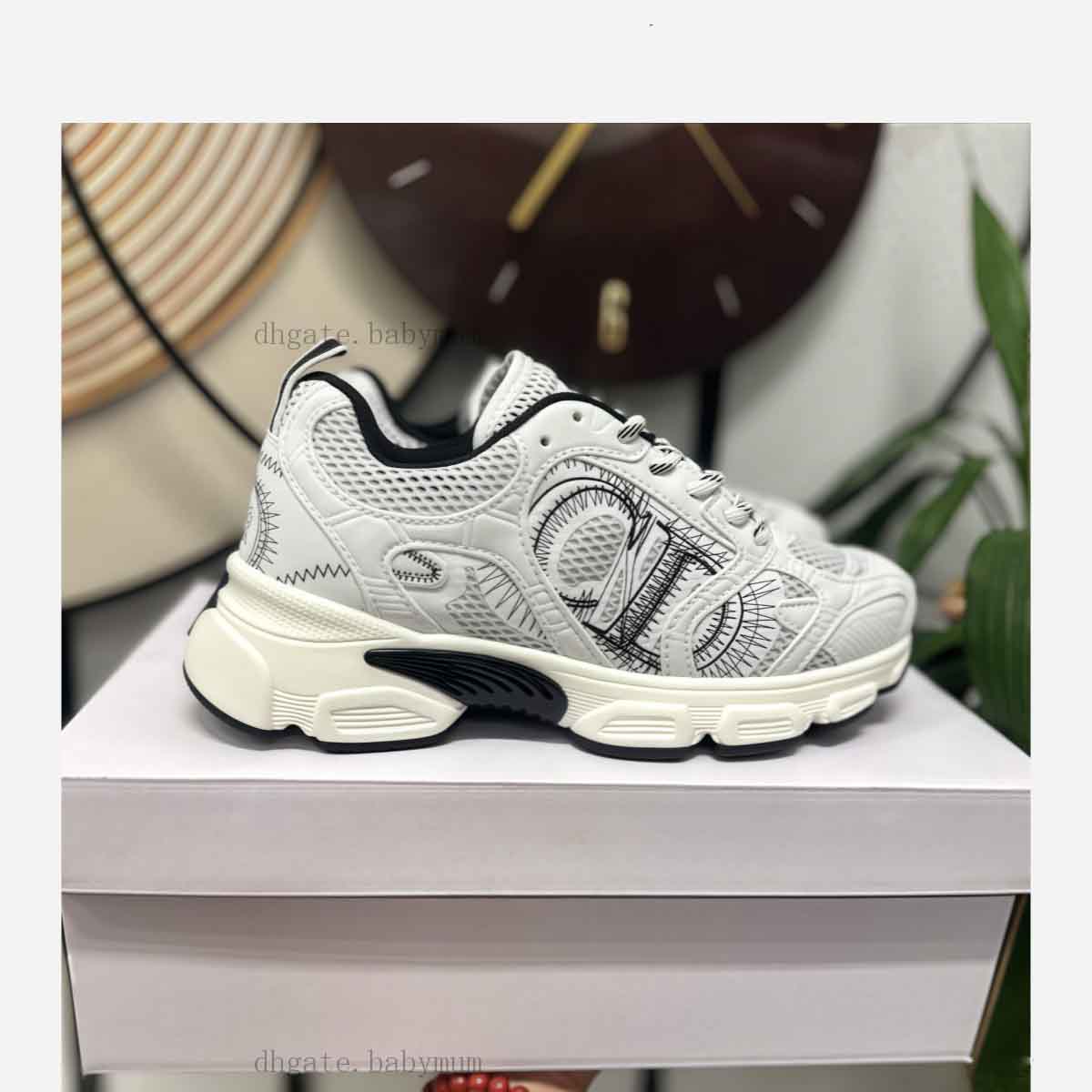 luxury cd shoes New B30 Dad Shoes for Men and Women Mesh Casual running Sports Shoes designer chunky sneakers for lady