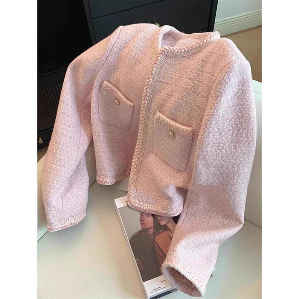 Designer Clothes Single Breasted Elegant Cropped Coat Korean Fashion O-Neck Short Outerwear Autumn And Winter New Pink Sweet Tweed Jacket Women