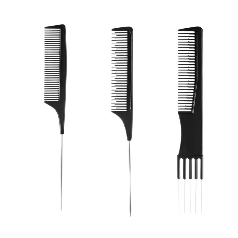 New comb for makeup artists, featuring a steel needle tail for styling and brushing