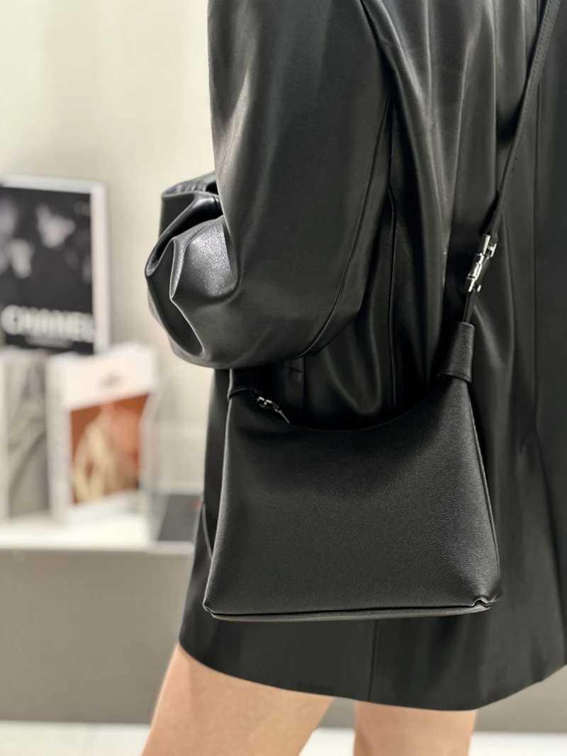 Luxury Handbags Female Crossbody Bags Fashion 2025 Genuine Leather Simple White Shoulder Bags WomenW251118