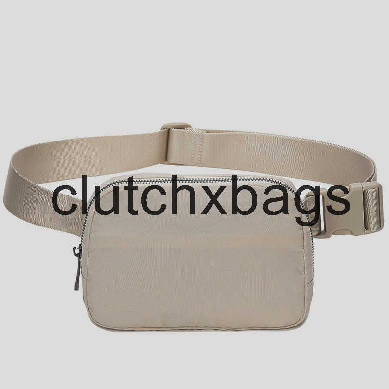 Designer Bag Fashion Bags Cross Body Waist Bag Nylon Waterproof Chest Bag Outdoor Sports Running Mobile Phone Bag Versatile Cross Body Men and Women Yoga Bag D71V