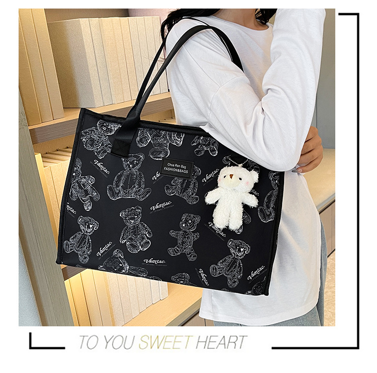 Fashionable Multipurpose Women's Canvas Tote - Durable & Spacious for Daily Use