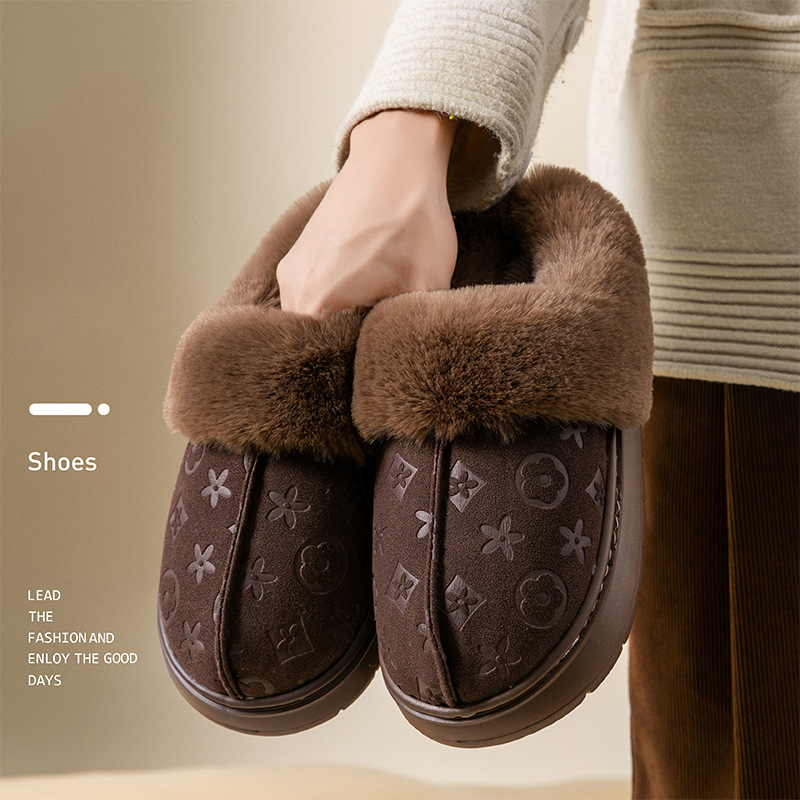 Free shipping Designer Slippers Indoor outdoor anti slip warm slippers for couples at home with soft soles plush cotton for winter use brown
