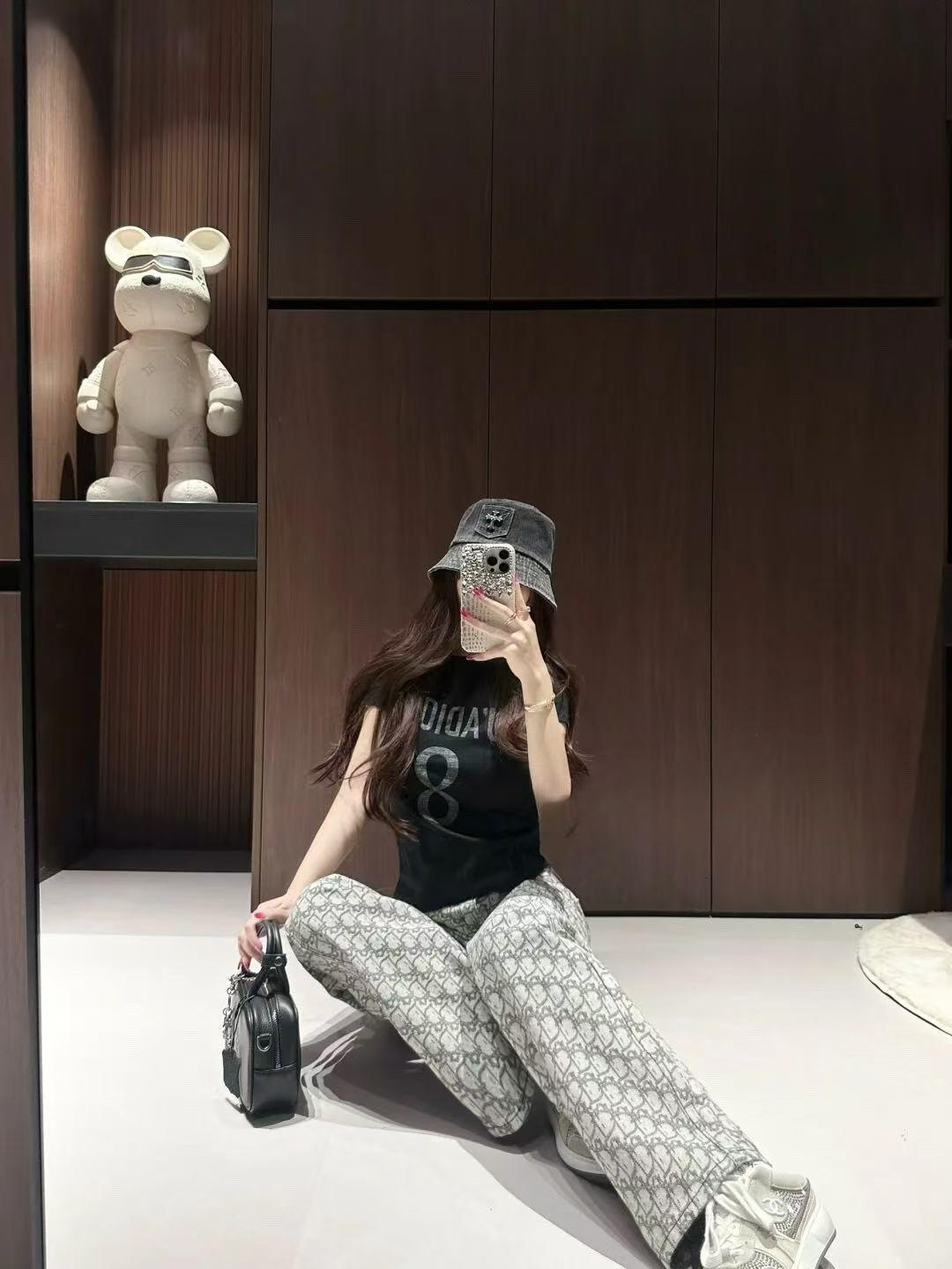 Designer 2025 Fully Printed Women's Straight Leg Jeans With Luxurious And Fashionable Letters, Student Pants, Summer Trend, Light Colored Casual 