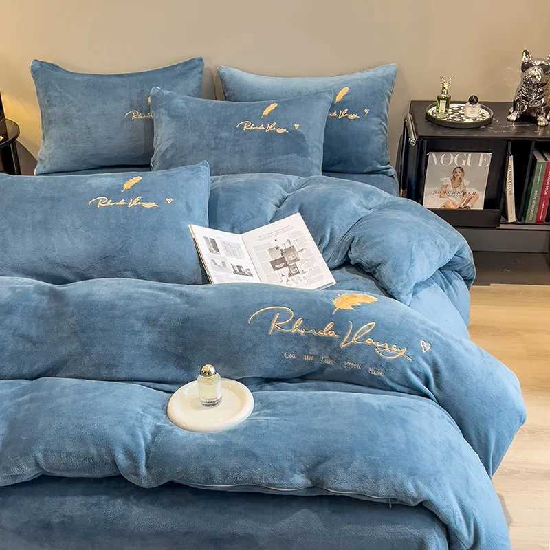 Thickened Baby Velvet Four Piece Set Winter Warm Milk Velvet Coral Velvet Bare Sleeping Bed Sheet and Bedding SetM251118