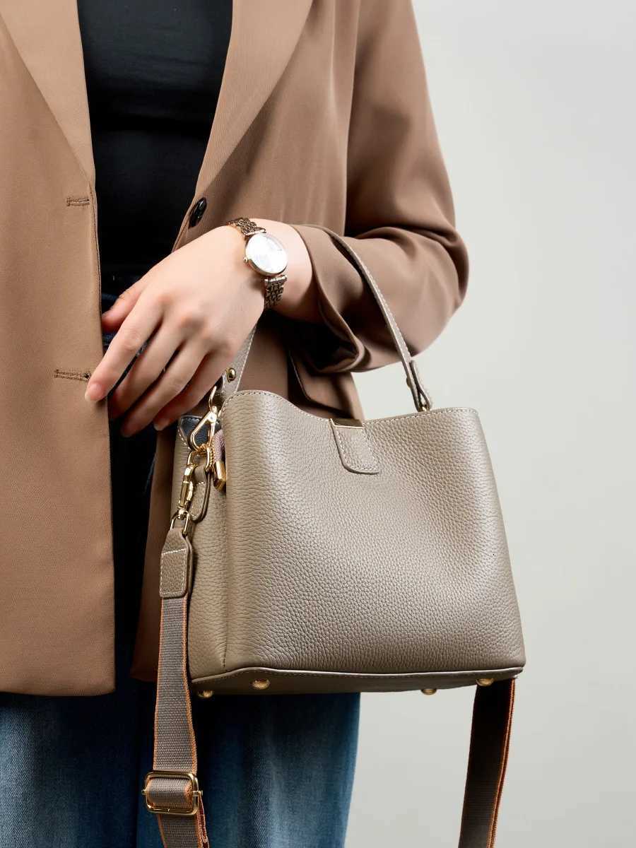 YANATARI Genuine leather woman bag shoulder bag Handbags crossbody bag luxury designer minimalism bag Cattle leather greyW251118