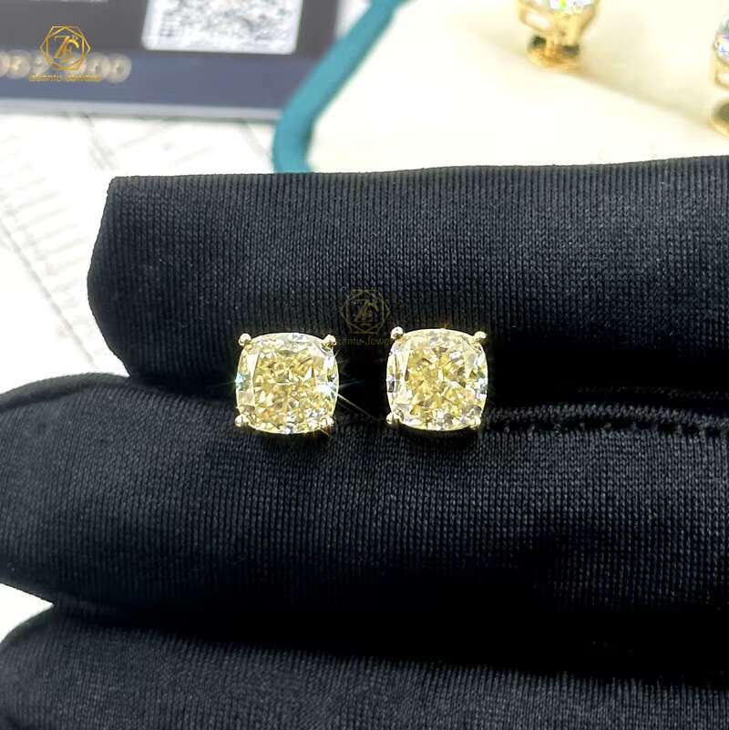 High Quality 18K Yellow Gold Fine Jewelry Certified GRA Canary Yellow 7x7MM 2CT Cushion Cut Moissanite Earrings