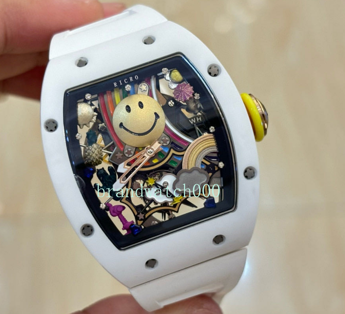 Men's watch Watch a closer look video 6 o 'clock position movement rotates Real tourbillon movement 40mm size ceramic smiley face new V2 upgrade