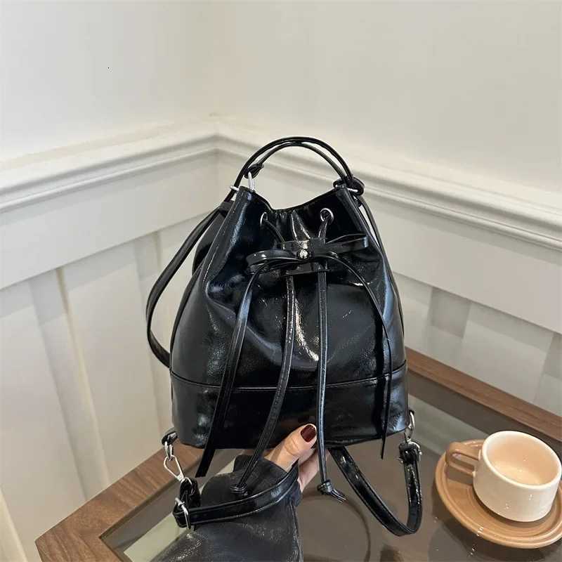 New Casual Backpack Drawstring Bucket Bag Fall New Style Versatile Leisure Double Shoulder Bag for Class Trendy Minimalist StyleW251118