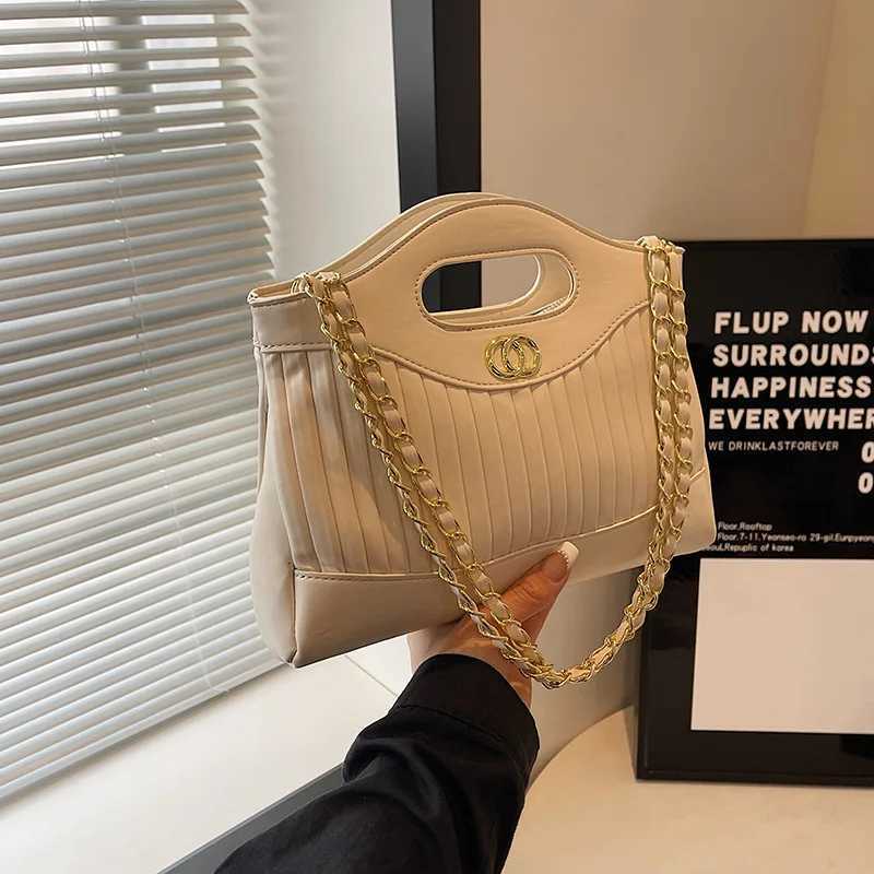 2025 Fashion Tote Bag for Women Spacious Shoulder Purse Trendy Crossbody Bag Large Capacity Day-to-Night Bag Popular Sling BagW251118