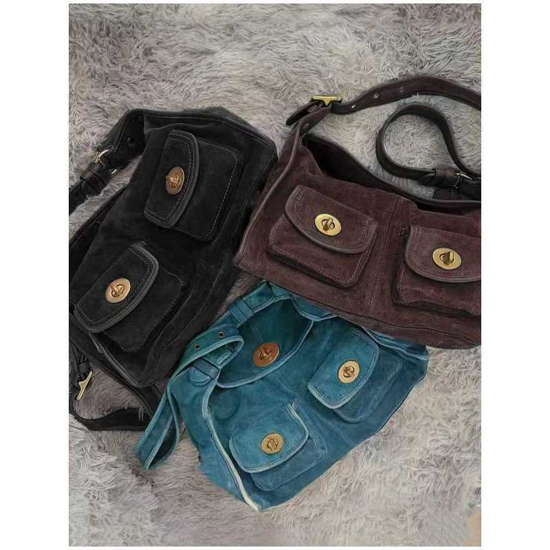 Retro Suede Shoulder Bag Multiple Pockets Wide Shoulder Strap Underarm Bag Metal Lock Closure Handbags Motorcycle Crossbody Bags H251118