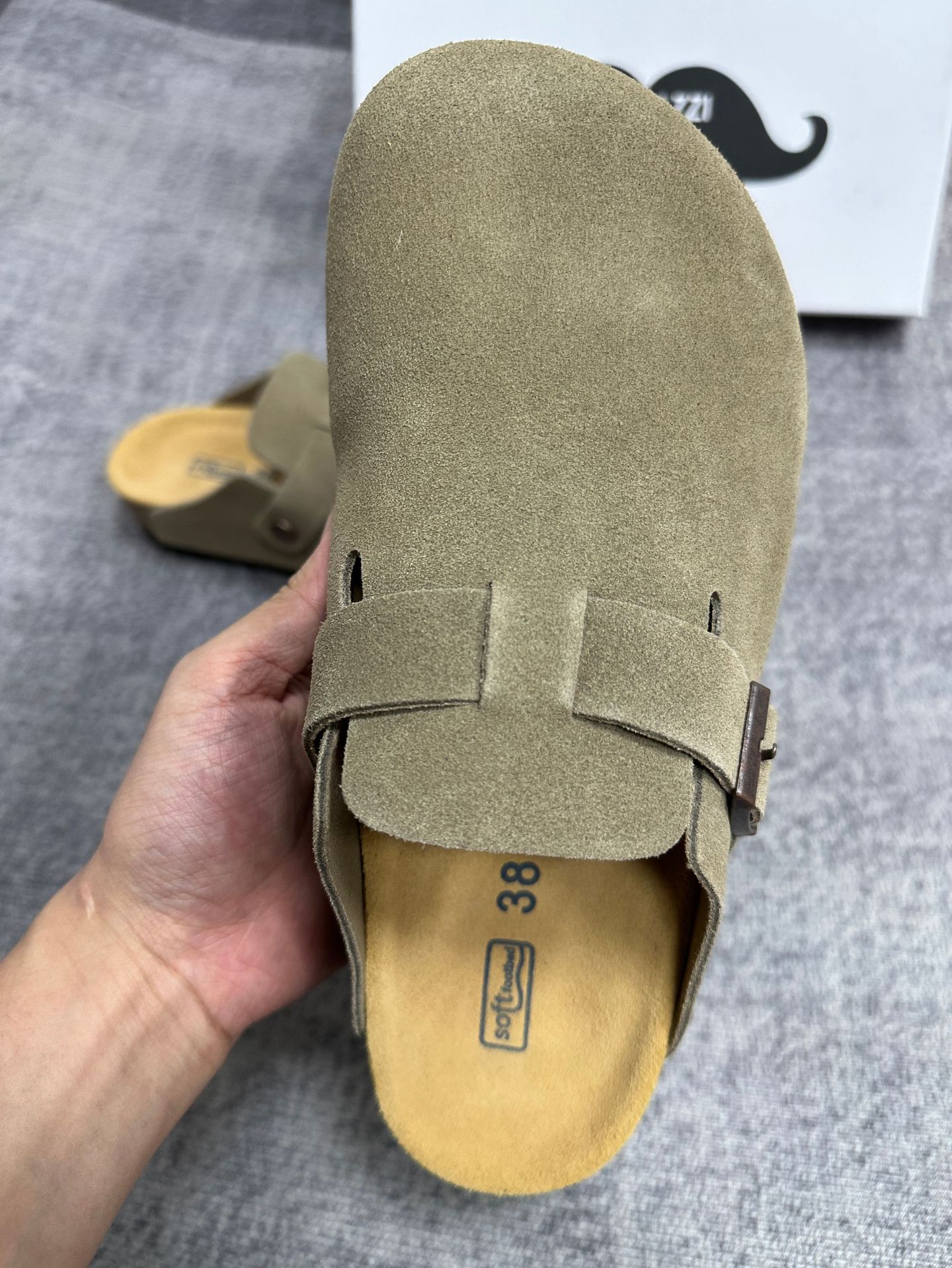 Designer shoes hot free shipping High quality Leather thick soled height increasing slippers new cork exterior casual shoes