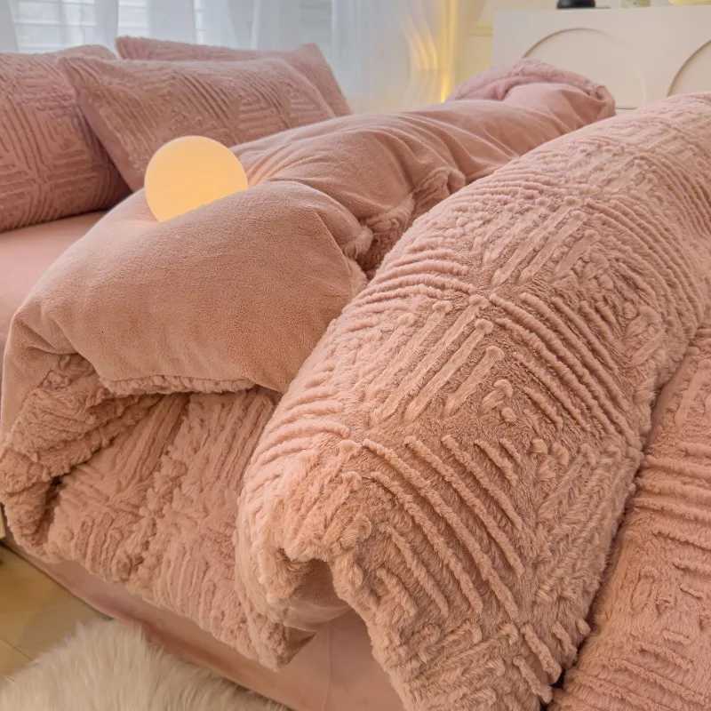 2025 winter model carved rabbit fur milk fleece bed four-piece set coral fleece thickened bed sheet quilt cover fitted sheet kitM251118