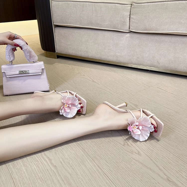 Top quality Brand High Quality New Style Free Delivery Designer Elegant style red womens 2025 new wer clip toe heels summer with skirt wear high heele