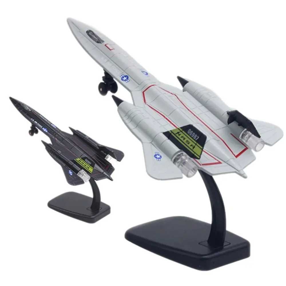 Diecast Fighter Aircraft Toy Pullback Go F16 F22 F35 Aviao Plane Model Simulation with Light Sound Jet Plane Toy Birthday Gift C251118