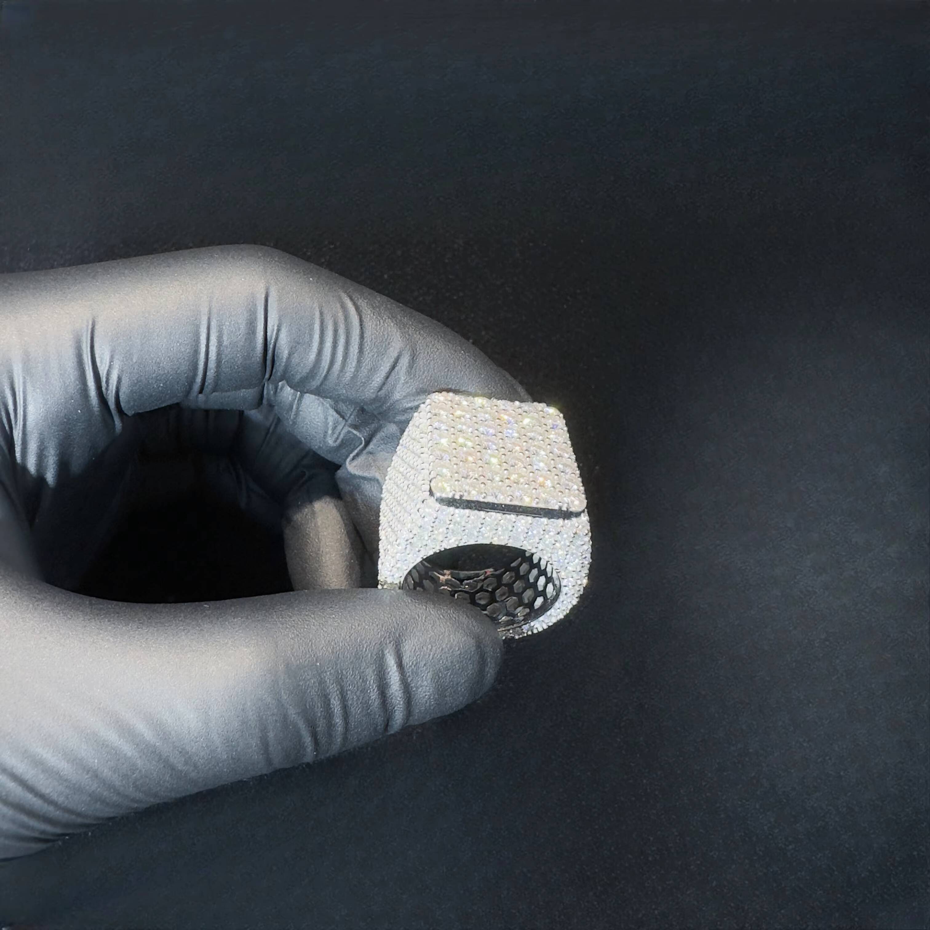 Fashion Hip Hop Jewelry Fine Inlaid with VVS Moissanite Ring with S925 Silver Ring Hip Hop Iced Out Ring