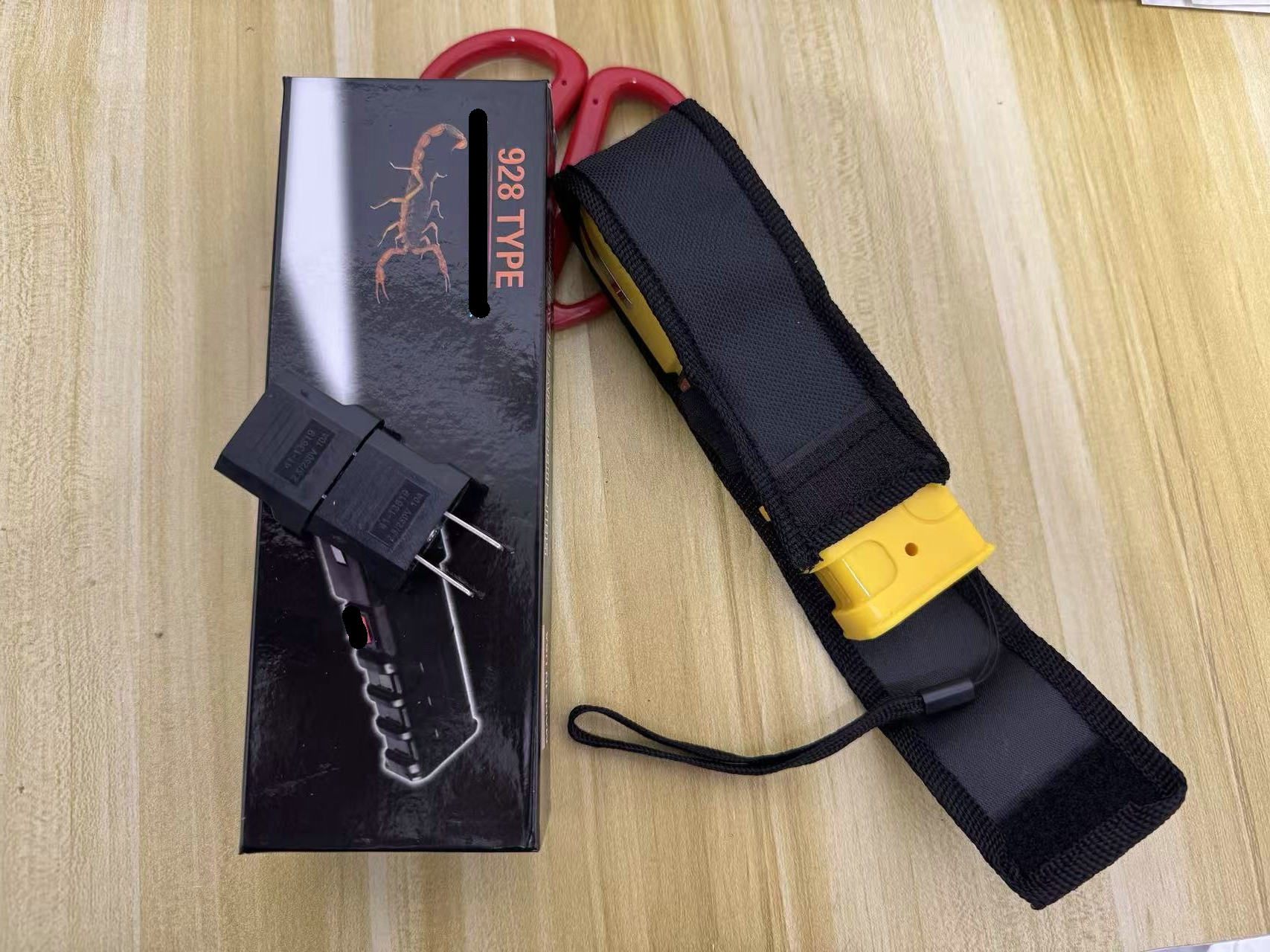 Free shipping multi-functional portable aluminum flashlight with USB charging function -A