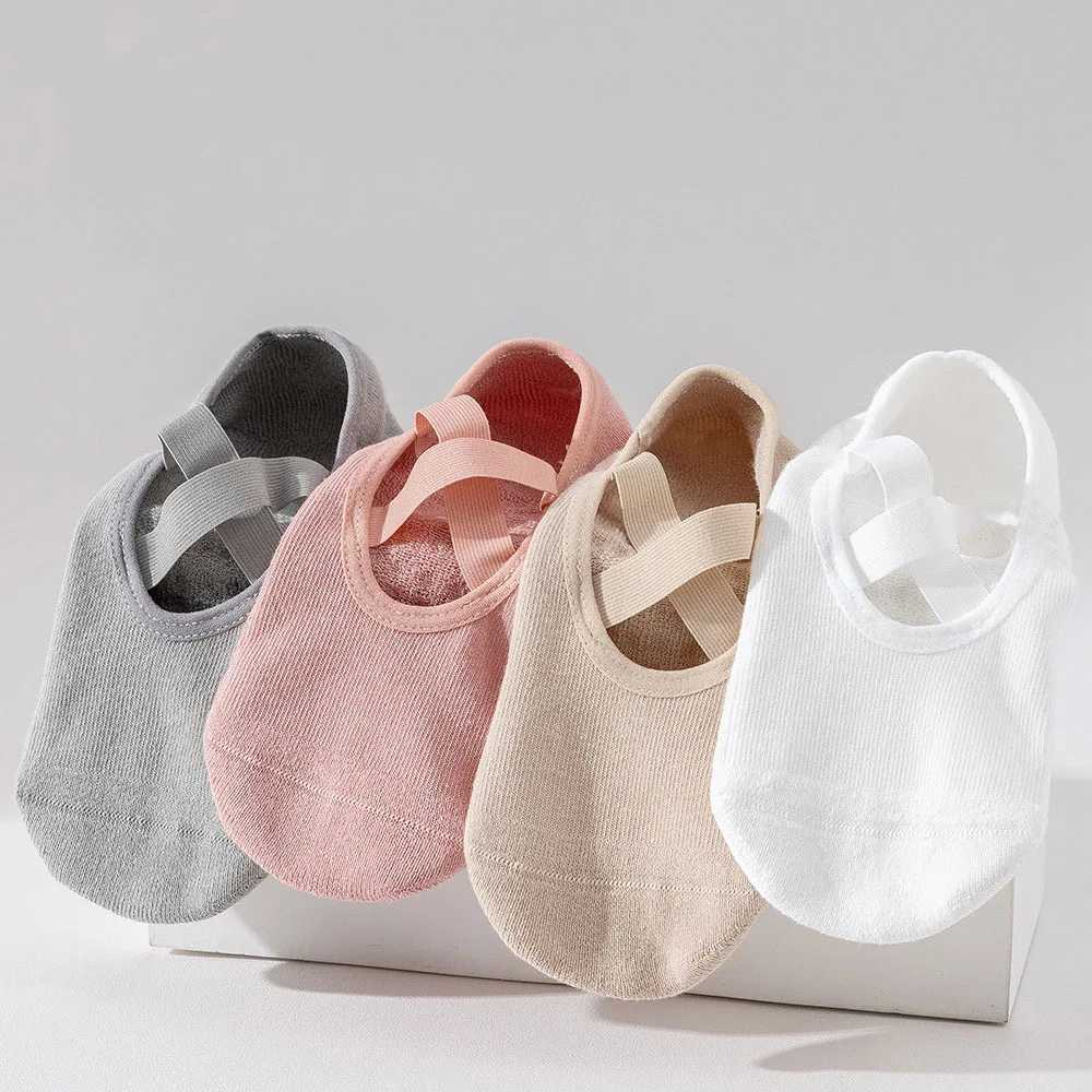 Yoga Pivot Barre Socks Womens Cotton Wool Loop Silicone Non slip Grip Pilates SocksXJ250418