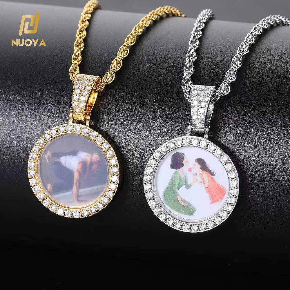 Laboratory cultivation of Moissanite Custom Photo Frame Locket Pendant Necklace Women 25mm Personalized Memory Picture Iced Out 18K Gold Charm Pendant