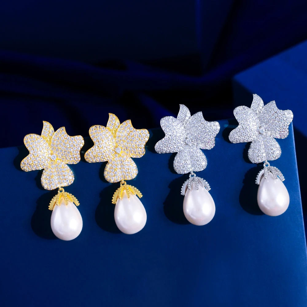CWWZircon fancy cubic zirconia white gold large leaf flower shaped pendant with long pearl earrings suitable for womens parties CZ507 250414