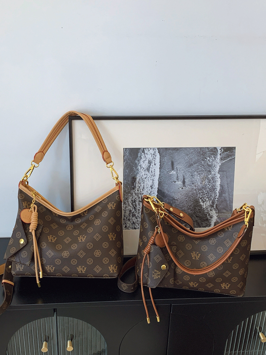 WK Shoulder Bag Handbag Crossbody Bag New Printed Underarm Bag Fashionable Retro Trendy Commuter Small Square Bag for woman Shopping Tote