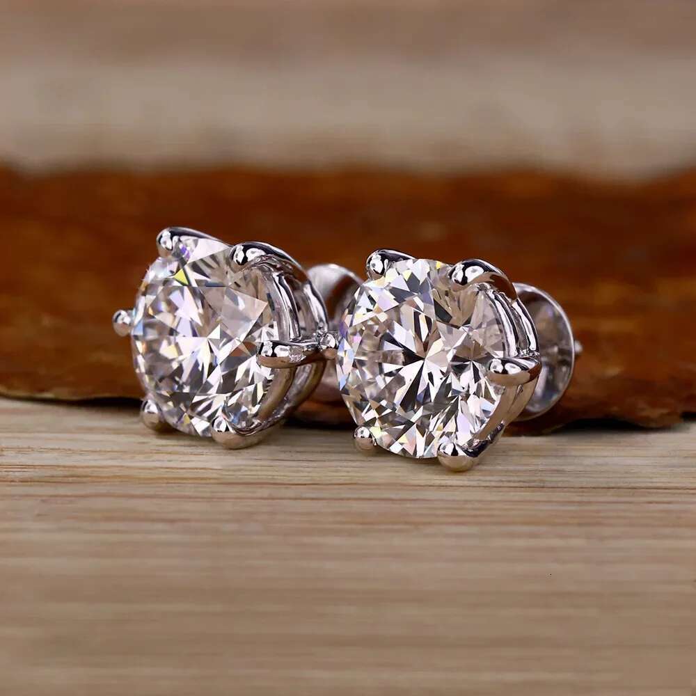 2 Carat Classic Moissanite Stud Earrings Sterg Sier For Women 6-Claw D Color Sparkg Dia Round Ear Studs with GRA