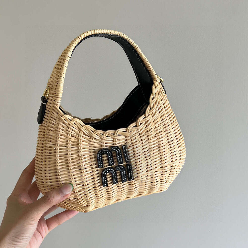 Designer Muis Bagtop Handlde Summer Hobo Straw Fashion Miue Womens Crossbody Bags Vegetable Basket New Small Woven Beach Bag Handbags Totes 384 55a