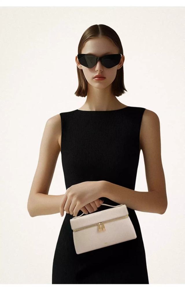 2025 New Box bag Thea new stylish crossbody bag sophisticated commuter handbag lunch box bag