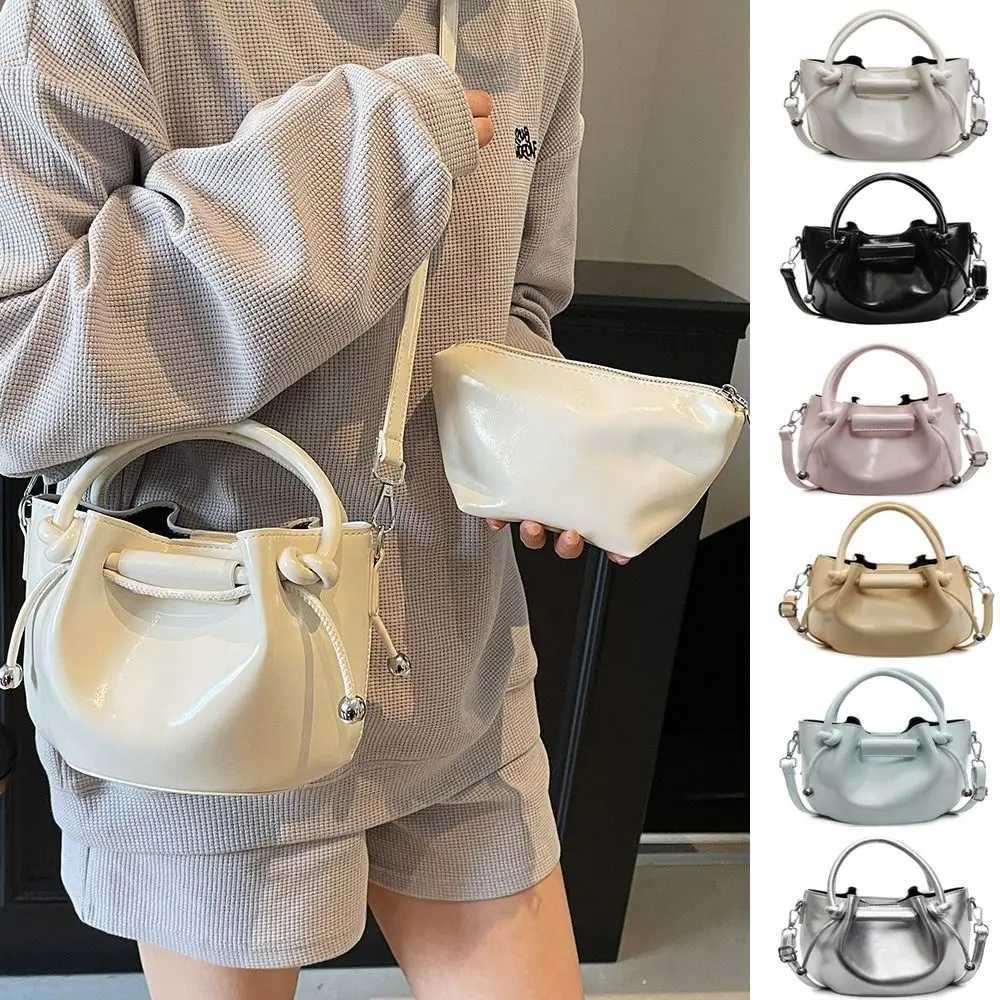 Luxury Fold Drawstring Bucket Bag Korean Style PU Leather Messenger Bag Simple Design with Inner Bag Ruched Shoulder BagW251118
