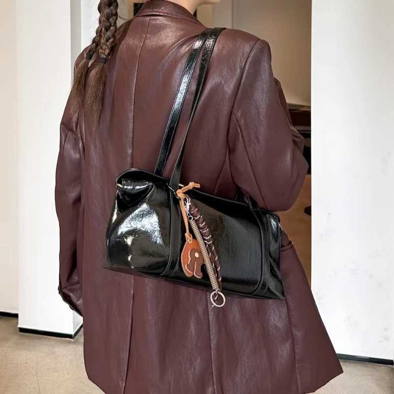 Luxury woman Shoulder bag soft leather large capacity square fashion tote bag korean Fashionable Handbag Shopping underarm bagsW251118