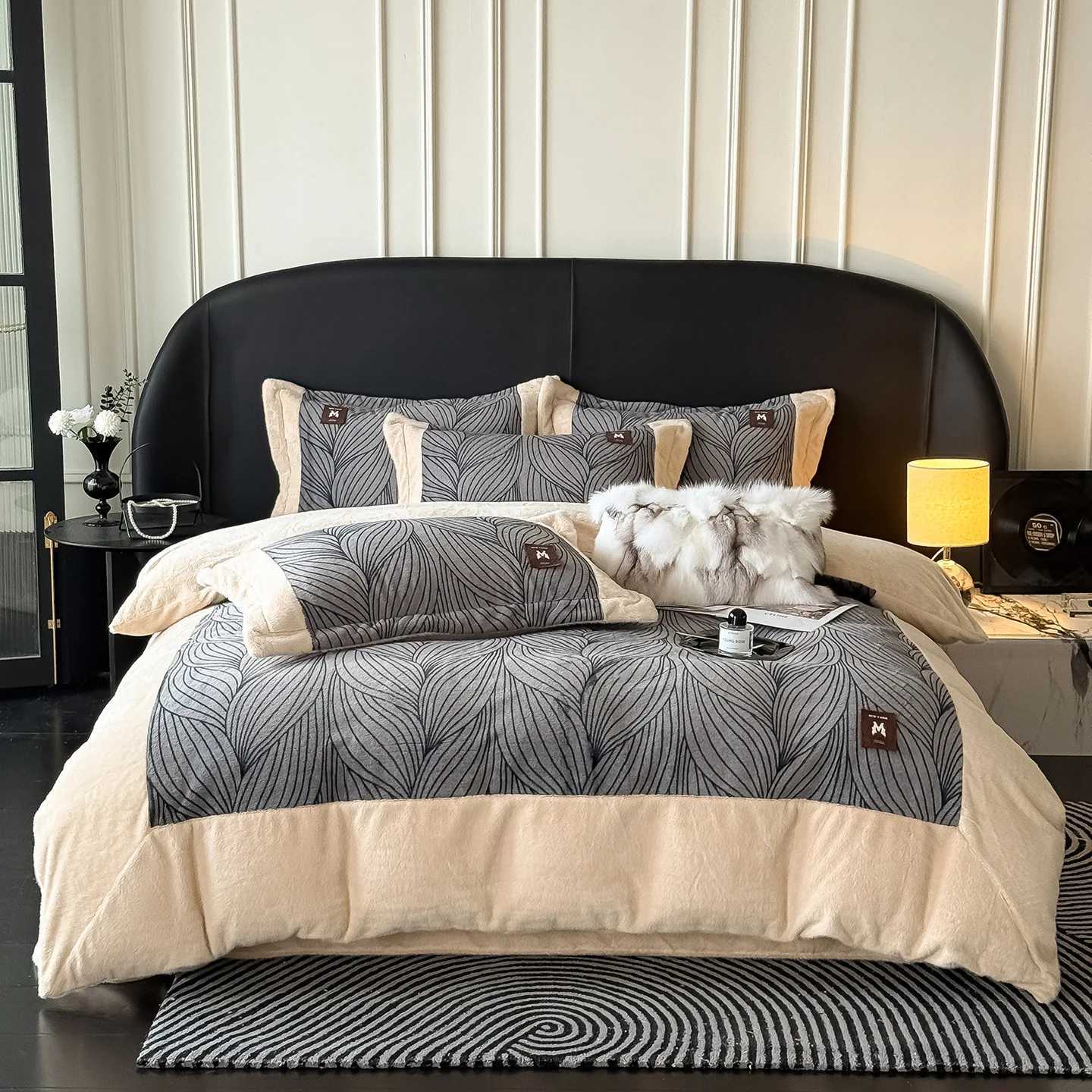 Light luxury a bed four-piece set thickened warm milk fleece quilt cover coral fleece warm bedding setM251118