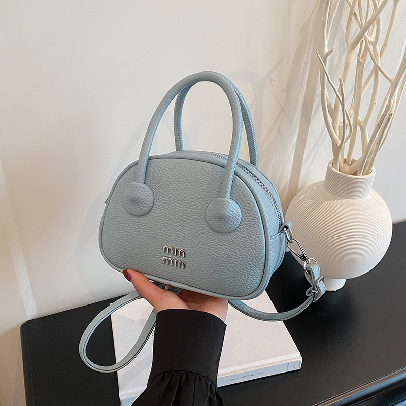 hot free shipping designer Shoulder Bags for woman Casual Fashion black blue pink outdoor letter circular handbag