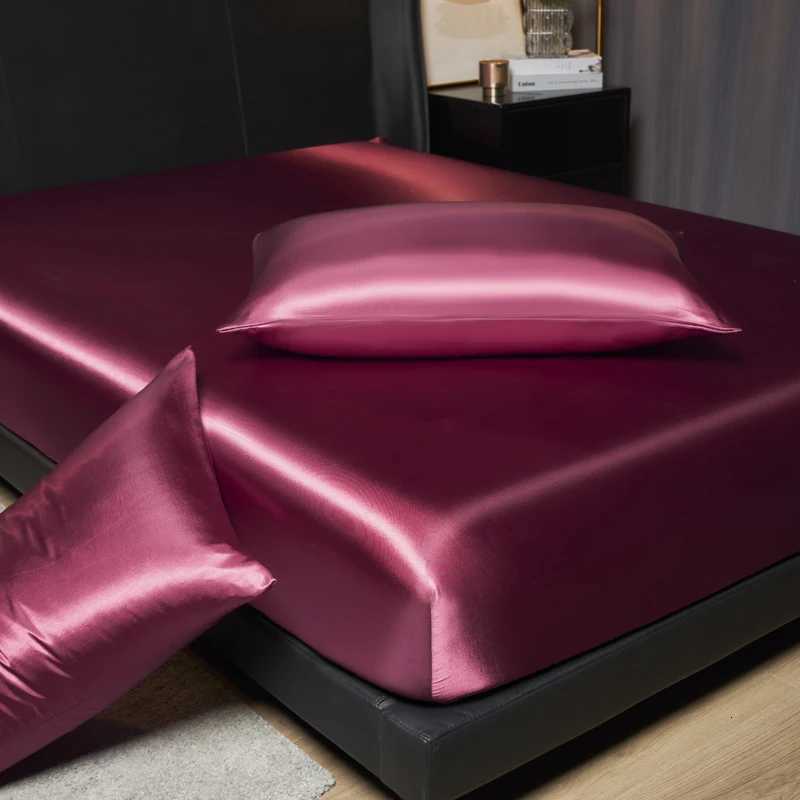 Luxury Satin Fitted Sheet Set - 35cm Height King/Queen Size Includes 2 cases Timeless Elegance for Discerning SleepM251118