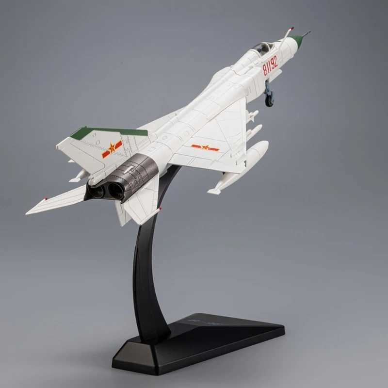 172 J-8 Fighter Model 1100 J-8 Alloy Model 81192 Chinese J-8 Nansha Alloy Model Collectible Military Aircraft Toy Building Set C251118