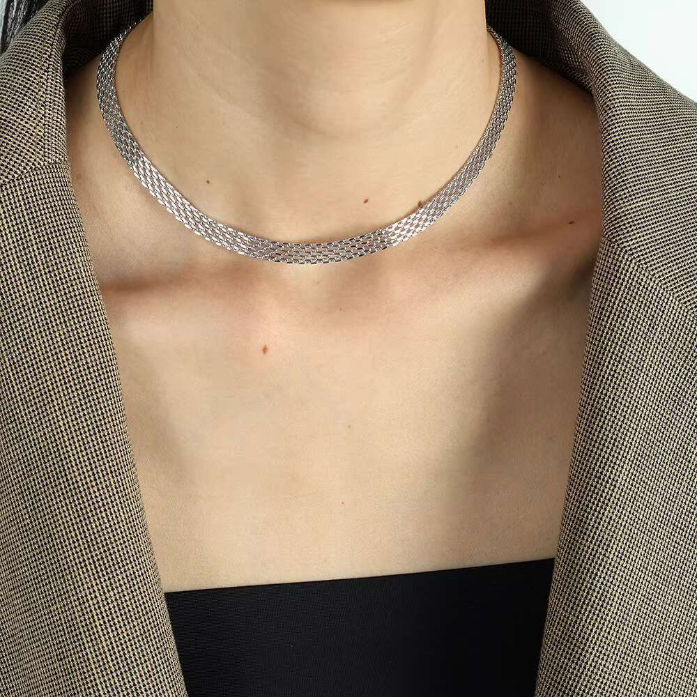DHcollection OUDIANYA JEWELRY XL43-SL08 Hight Quality Collarbone Chain Openwork Bracelet Woven Wide Face Necklace Jewelry Set