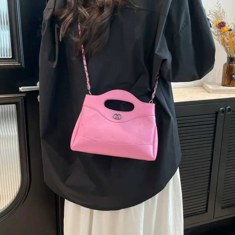 Ladies Fashionable Diamond Grid Chain Crossbody Bag Single Shoulder Bag Square Shape Polyester Lining PU Material HandbagW251118