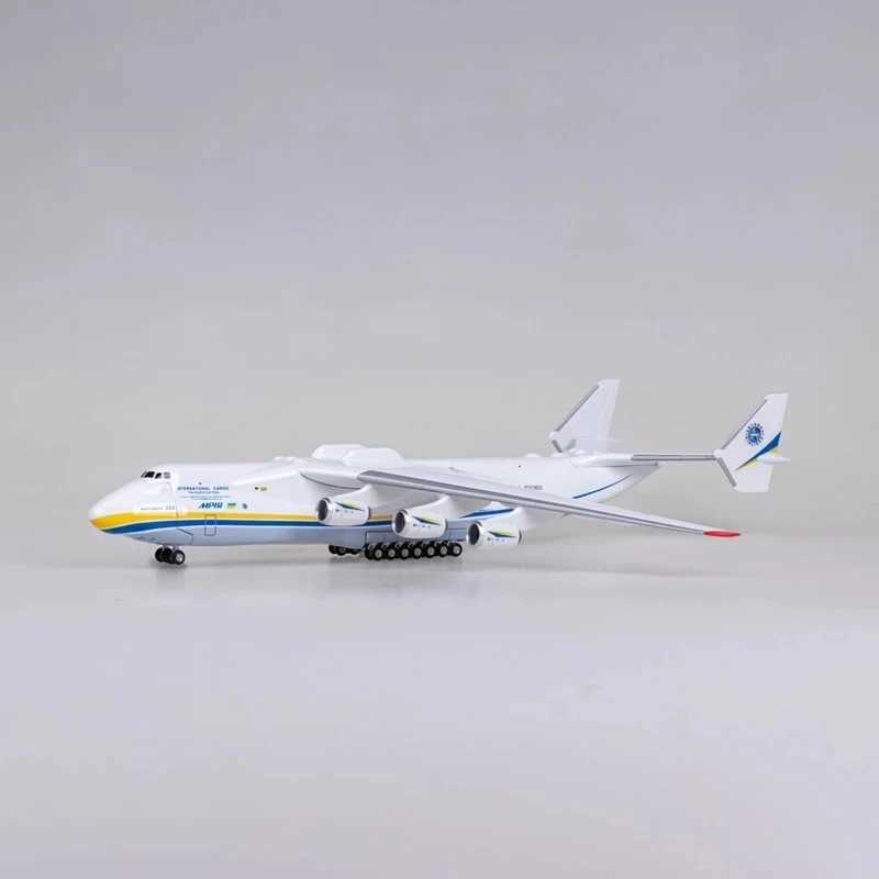 1/200 Scale Antonov AN-225 Transport Aircraft Airplane Model Plane Aviation Toys Games Aeroplane Plastic Metal Miniature Play C251118