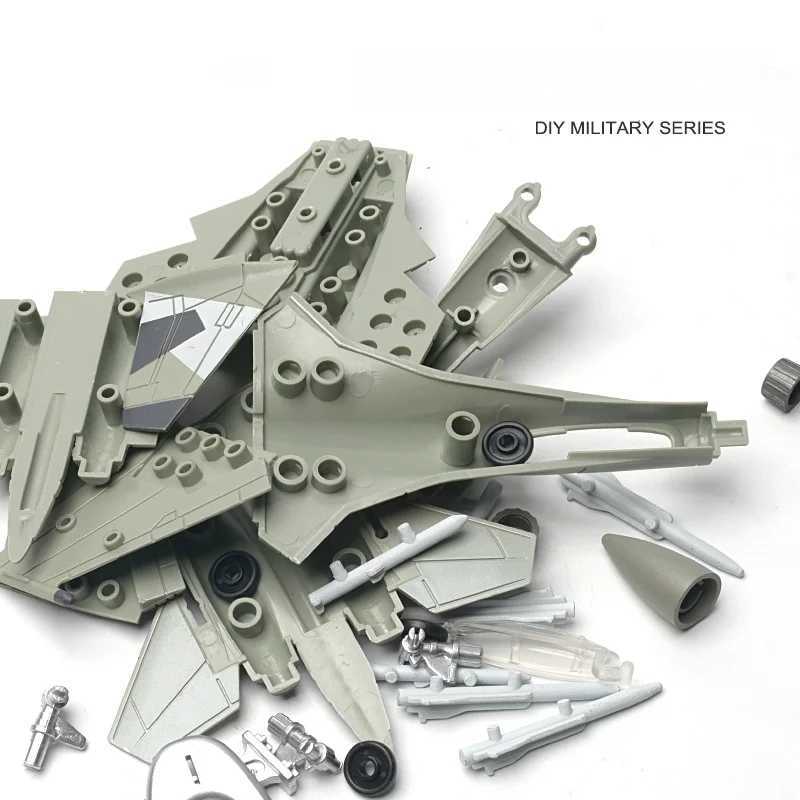 1100 Russian SU-35 Multi-Role Fighter Model Creative Military Series Building Blocks Decor Assembled Toys For Boys Xmas Gifts C251118