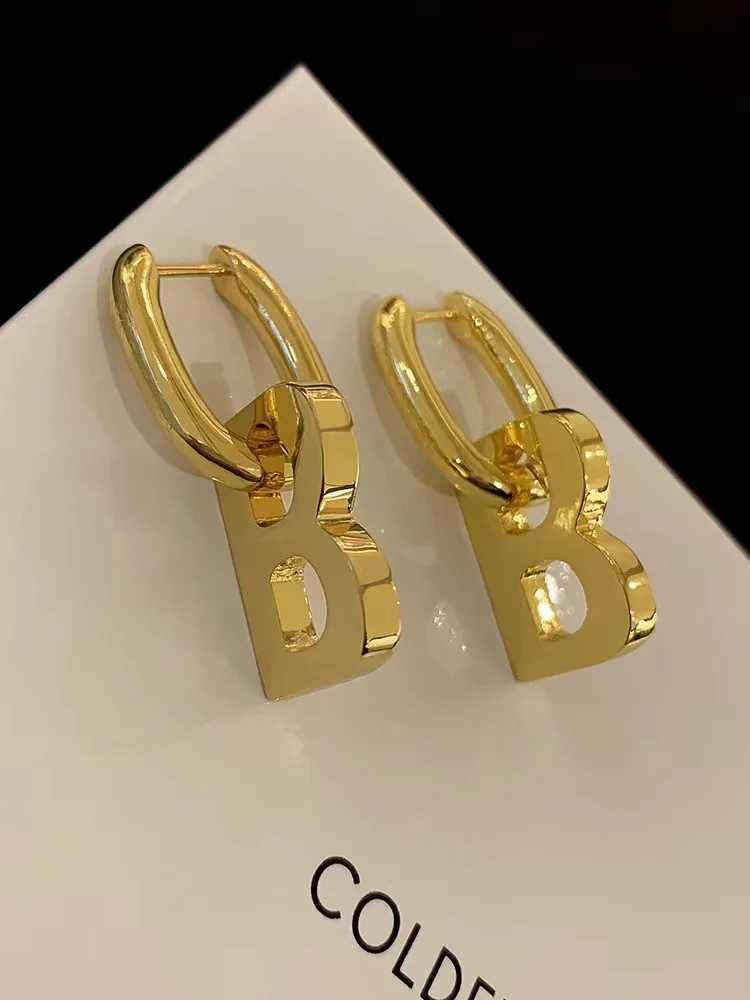 European and American letter B earrings fashionable stainless steel womens earrings 2023 new jewelryXJ250418