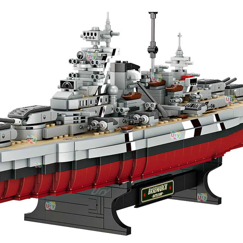 2081pcs Military WW2 Bismarck Battleship Large Boat Cruiser Model Weapon Building Blocks MOC Warship Set Toys for Children Gifts C251118