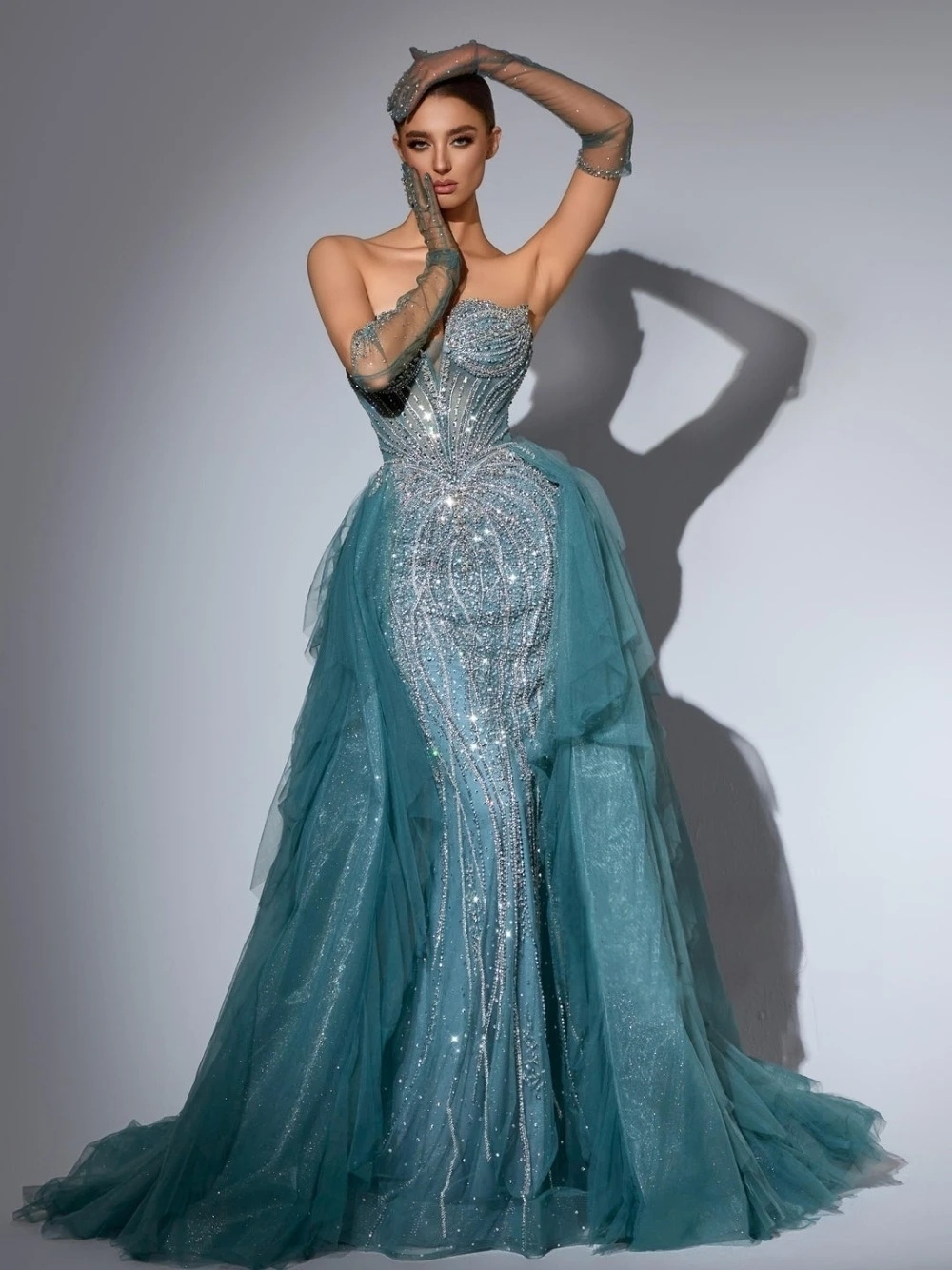 Sparkly Evening Dresses Beading Rhinestone Prom Gown with Detachable Train Illusion Sleeveless Mermaid Customized Vestidos De Noche Plus Size