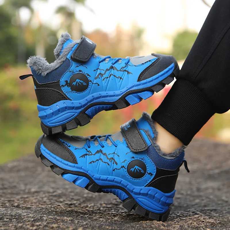 New Winter Warm Childrens Sports Shoes Comfortable Plush Cotton Boots for Kids Non-slip Outdoor Hiking Boots Boy Trekking Shoes W251118