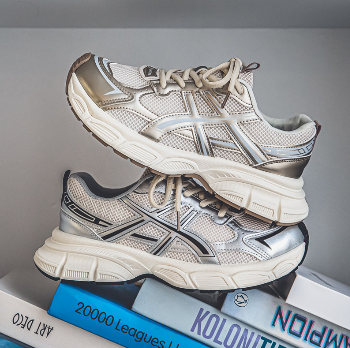 Free shipping designer Running Shoes for man sneakers sport trainers outdoor shoes breathable platform grey shoes