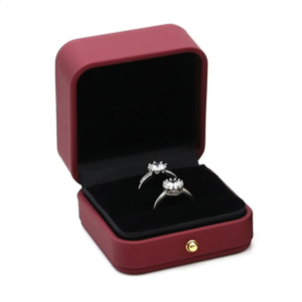 Vintage Double Slots Ring Jewelry Box For Wedding Proposal Engagement Ring Box Gift Organizer Storage PU Leather Packaging Case 250417