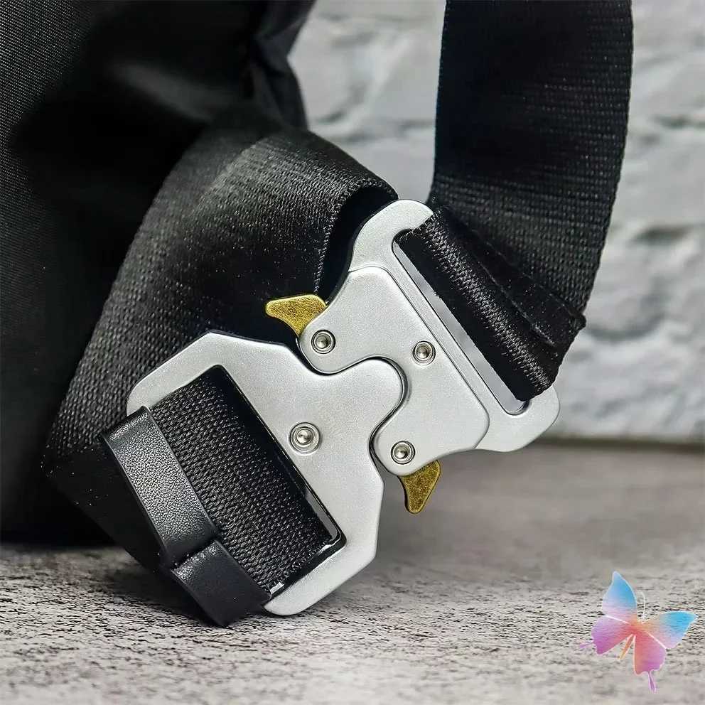 Black 1017 ALYX 9SM Backpacks Large Capacity Drawstring Nylon Function Tactical Metal Socket Letter Flip Bucket BagsW251118