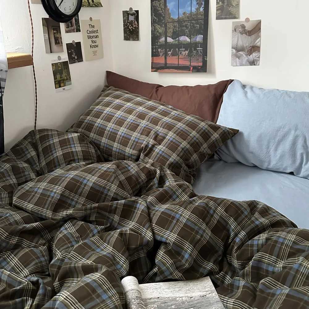 Queen Size Blue Brown GreenPlaid Duvet Cover Set - 3 Piece Vintage Aesthetic Bedding Set 100 Washed Cotton MM251118