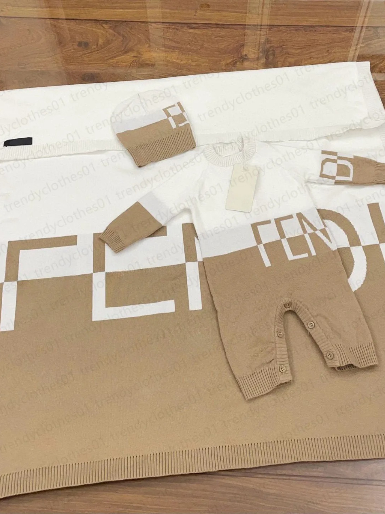 Newborn Baby Romper Toddlers Knitted Blanket Soft Jumpsuits Fashion Designer Babies Stripe Letter Knit Romper Girls Boys Wrapping Blankets Childrens Clothes