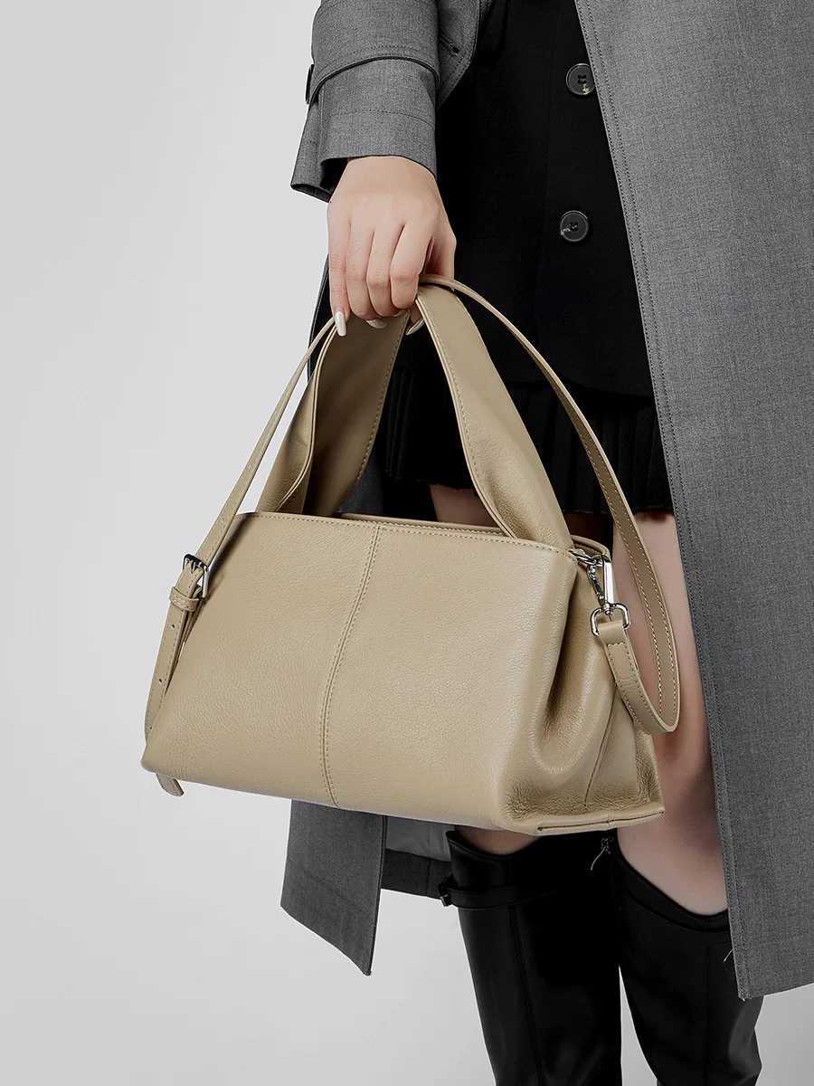 YANATARI Genuine leather woman bag shoulder bag Handbags ladies crossbody bags luxury designer minimalism cowhide Dumpling bagW251118