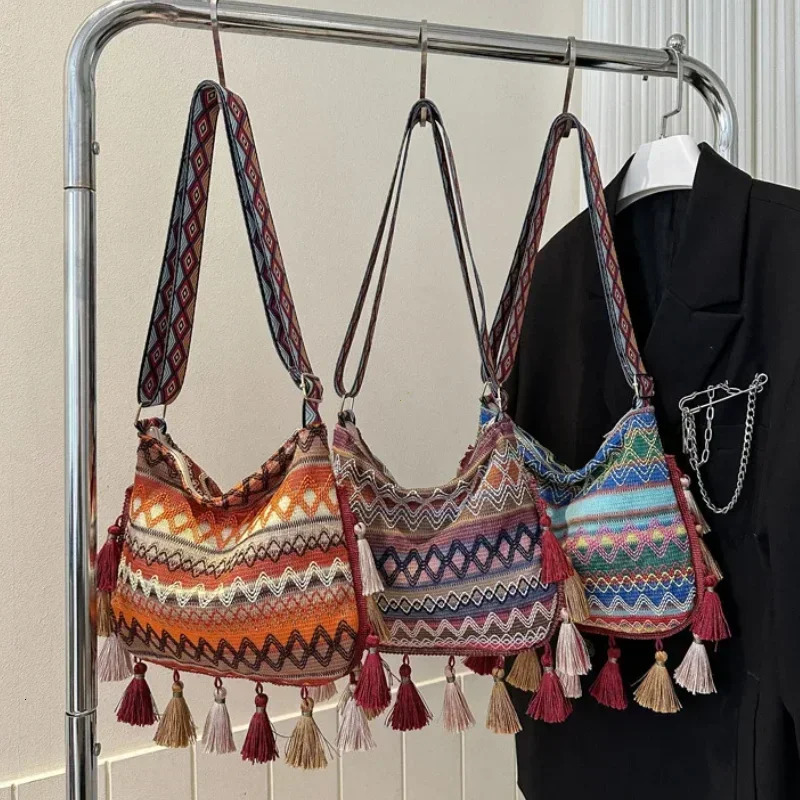 Vintage Womens Bag Tassel Ethnic Handwoven Crossbody for Lady Bag Hippie Sling Shoulder Bags for Ladies Handbag 250417