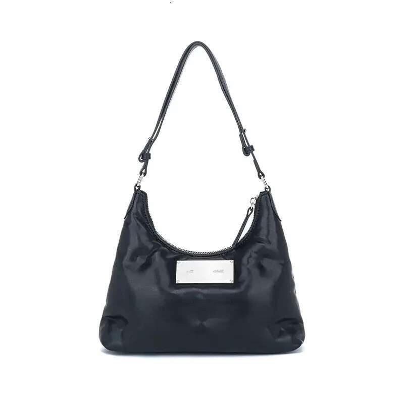 Multi colored crossbody bags are fashionable diverse, suitable for daily use. This is the best choice give to friends and family 546e 073f f1e0 97f DH